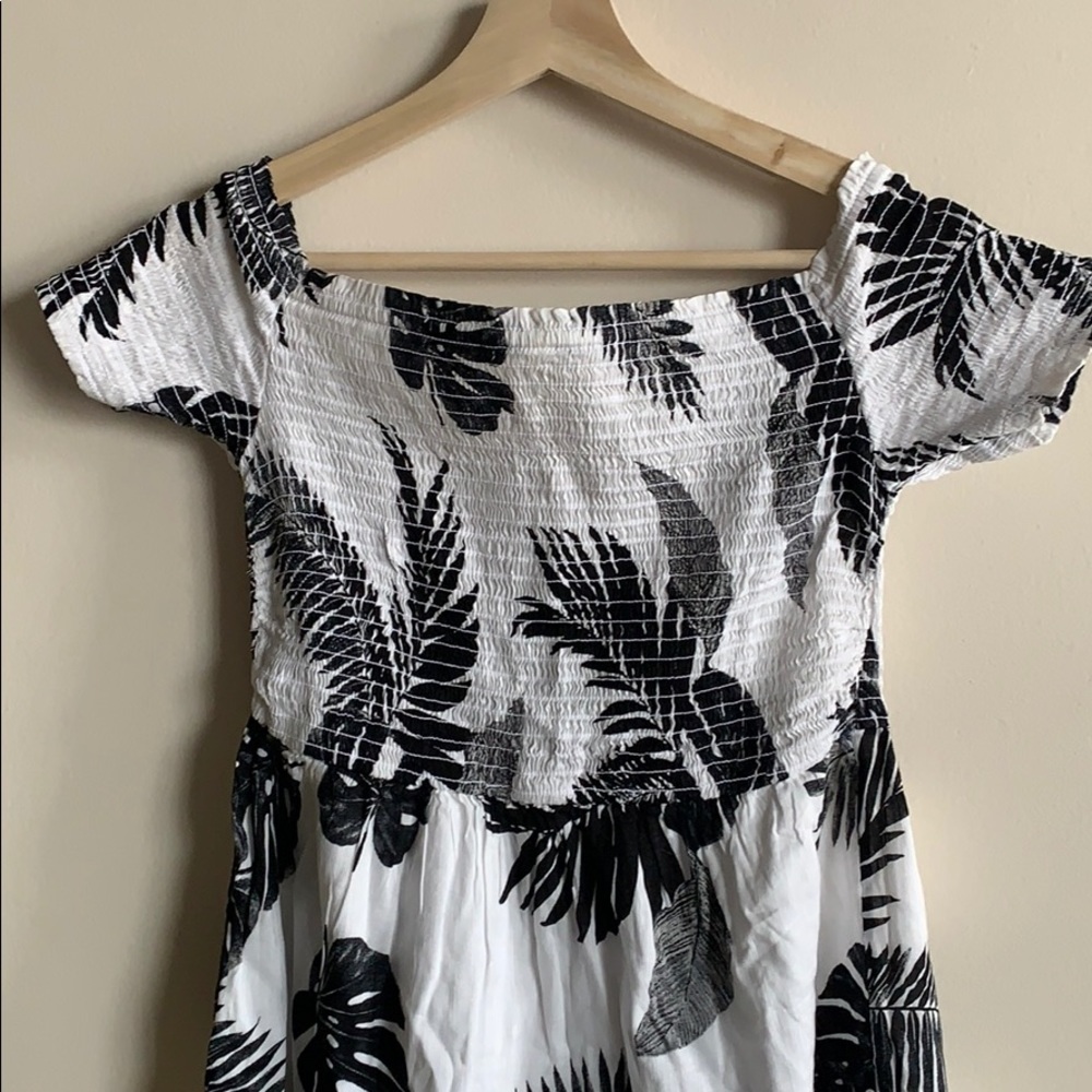 Midi dress - Picture 2 of 2